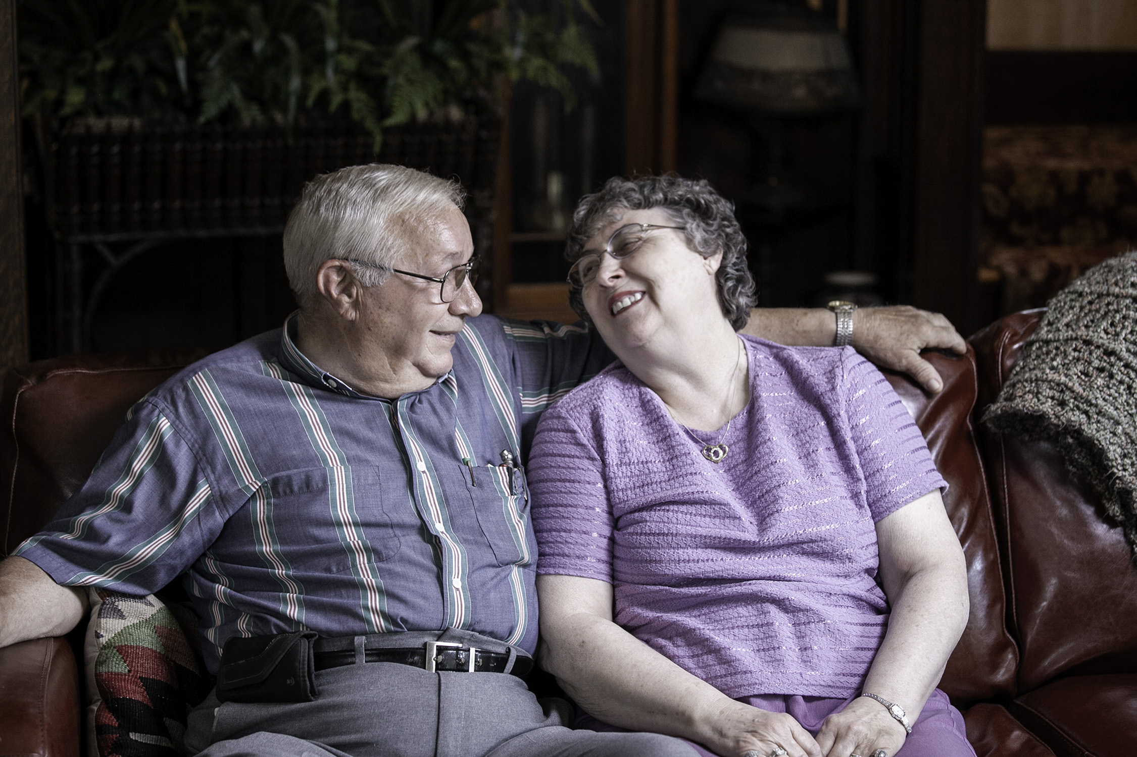 photo of a senior citizen couple web_MG_3219-Edit